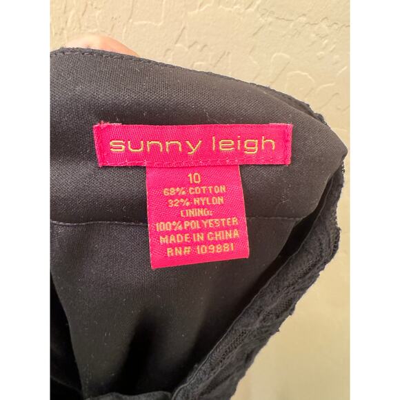 Sunny Leigh Black Lace Lined Pencil Skirt Side Zipper Closure Size 10 - Picture 6 of 8